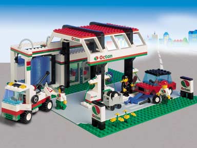 Lego deals oil company