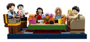 LEGO-21319-Friends-Central-Perk-Couch-Scene