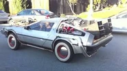 Download (9).jpg (10 KB) Der DeLorean im dritten "Zurück in die Zukunft"-Film