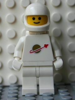 5002812 LEGO Classic Spaceman Minifigure, Brickipedia