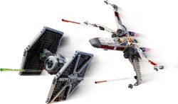 ペトルーシュカ　ヤン・クドゥラーチェク 75393 TIE Fighter & X-Wing Mash-up | Brickipedia | Fandom