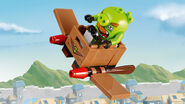 Lego-angry-birds-movie-Foreman-pig-primary