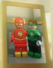 Flash and Green Lantern best friends