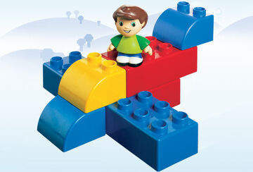 5470 My First QUATRO Figure Brickipedia Fandom