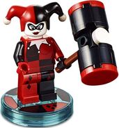 Harley Quinn's dimensions figure