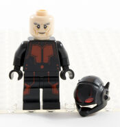 76039-Hank-Pym-Helmet-Off-473x500