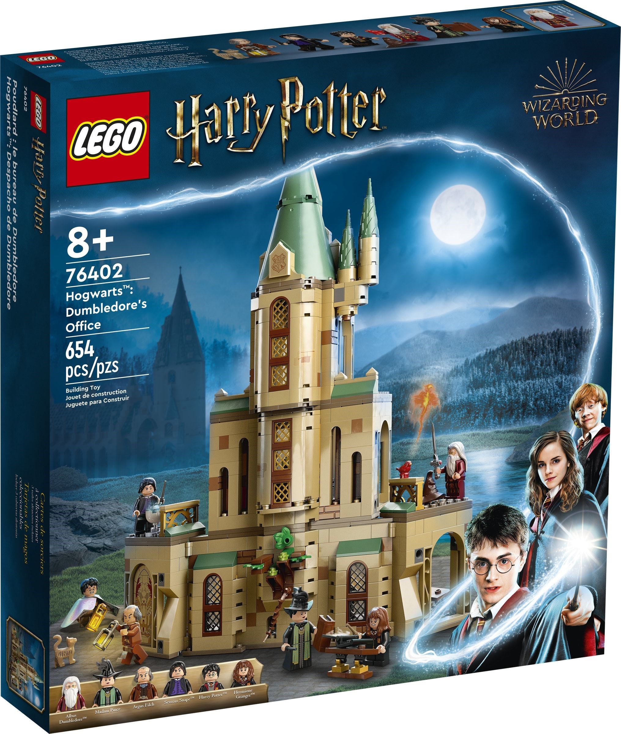 closer look at the combined LEGO Harry Potter Hogwarts