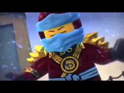 LEGO NINJAGO Nya Mini Figure W/ Gold shoulder Scabbard & Spear