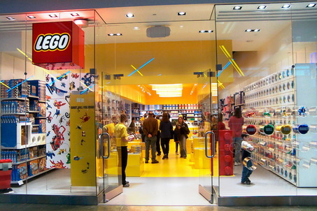 The deals lego store