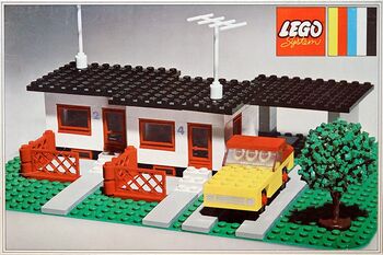 353-Terrace House with Car and Garage