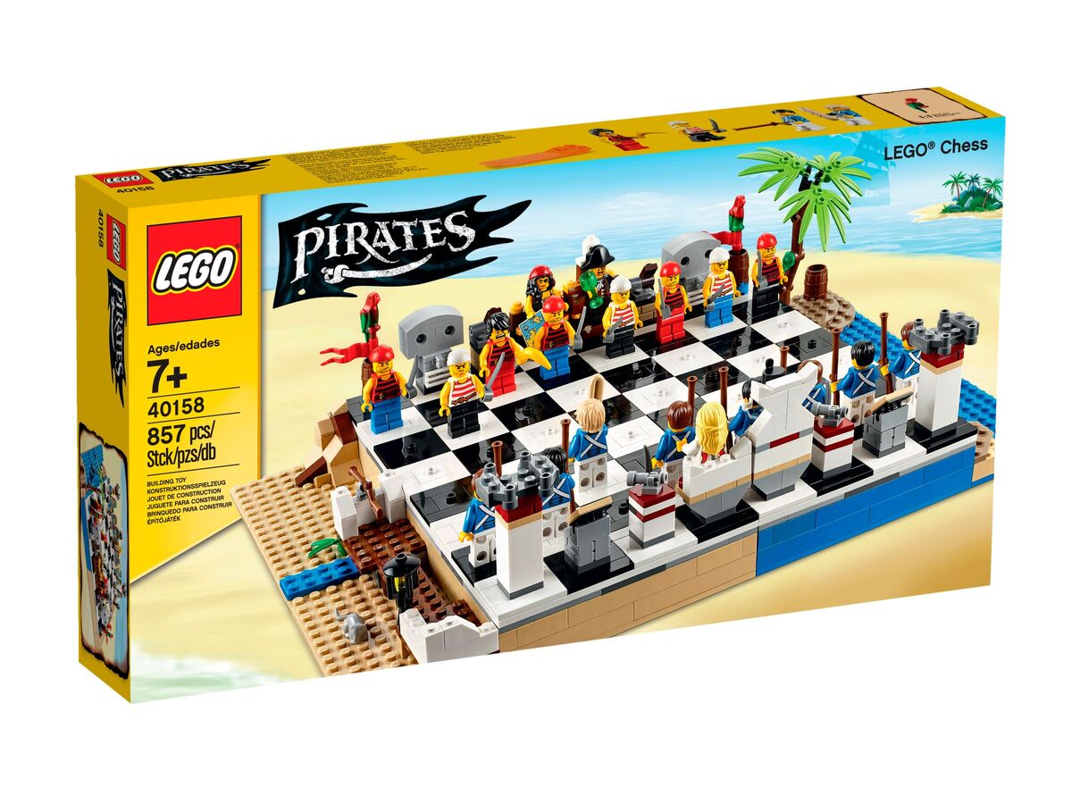 40158 Pirates Chess Set | Brickipedia | Fandom