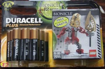 Bionicle gold good guy 2025