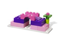 5585 Pink Brick Box, Brickipedia