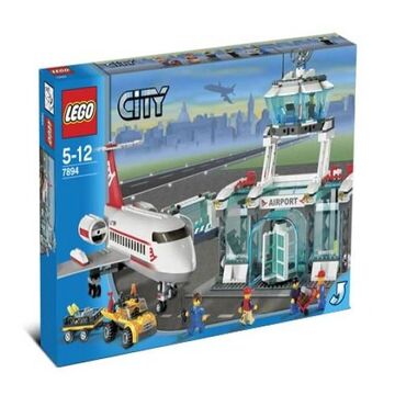 Lego plane airport new arrivals
