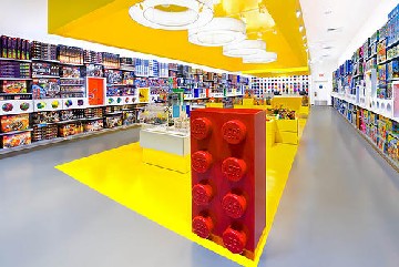 Tyr Skinnende Objector The LEGO Store Christiana Mall Newark, DE, USA | Brickipedia | Fandom