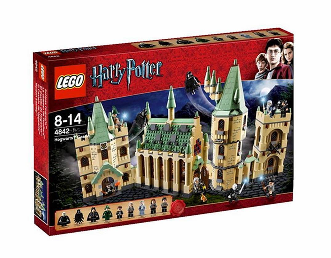 Novo Set LEGO Harry Potter: Castelo de Hogwarts Versão 2010 « Blog