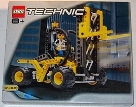 8463-Forklift Truck