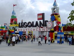 Legoland location online