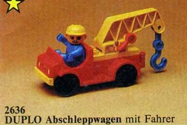 LEGO DUPLO Vehicles 2617 Tow Truck: : Toys