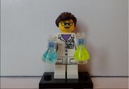 Female scientist(1)