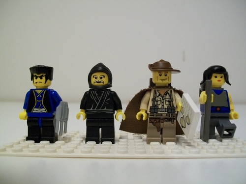 Vampire Slayers V.S. Werewolf Hunters Lego Deadliest Warrior