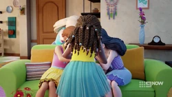 Another popcorn feeding frenzy