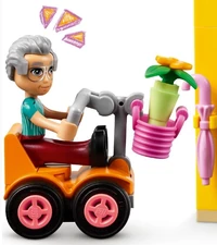 Stanley on his mobility scooter in Heartlake City Bus (41759)