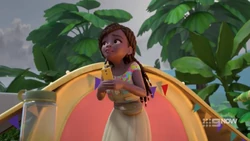 Andrea scared by the sudden strong wind.