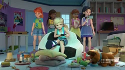 how messy Stephanie’s room is.