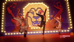 Ricky and Joey as backup dancers for Carter.