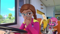 Zobo giving Olivia a banana.