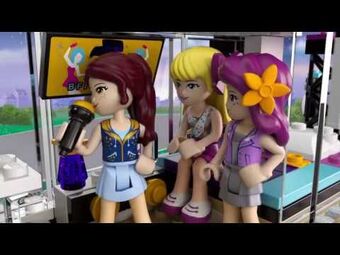 Pop Star Tour Bus 41106 LEGO Friends Wiki Fandom
