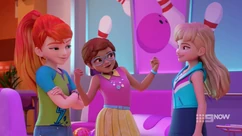 Olivia likes bowling .