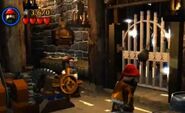 BLACK PEARL-PR.jpg (26 KB) Jacoby throwing a bomb at an metal gate.