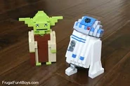 Images (7).jpg (7 KB) + R2D2