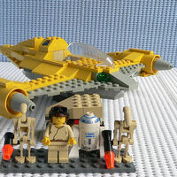 lego star wars yellow ship