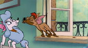 Oliver-co-disneyscreencaps.com-5381