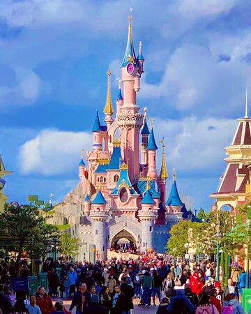 Disneyland Paris Disney Wiki Fandom