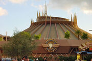 Retro space mountain