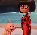 Edna avec Jack-Jack.jpg