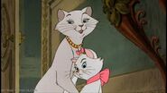 1000px-Aristocats-disneyscreencaps com-920