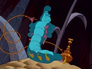 Chenille Bleue Alice au pays des merveilles.jpg (115 kio) Chenille Bleue