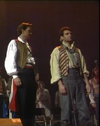 Tumblr lztyfasiyn1rpres3o1 500.jpg (28 KB)