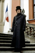 Liam-neeson-in-movie-les-miserables-1998