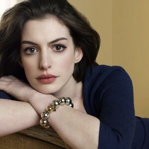 Anne Hathway