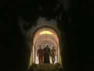 Image from episode Tunnels