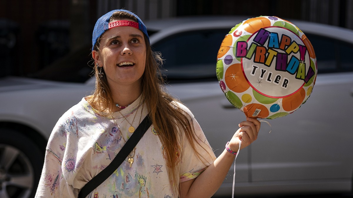 Kirt is a lesbian character from Skate Kitchen, and Betty. 