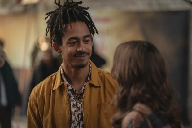 Elliot (Feel Good) | LGBT Characters Wikia | Fandom