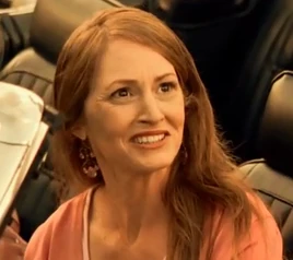 Julia Smith | LGBT Characters Wikia | Fandom