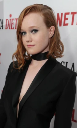 Liv Hewson.png